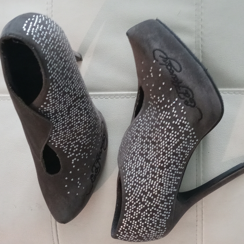 Ed Hardy silver studded heals